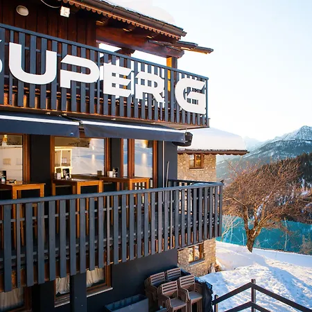 Super G Hotel 3*