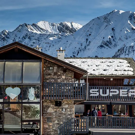 Super G Otel Courmayeur