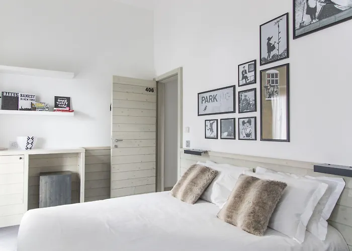 Super G Ξενοδοχείο Κουρμαγιέρ